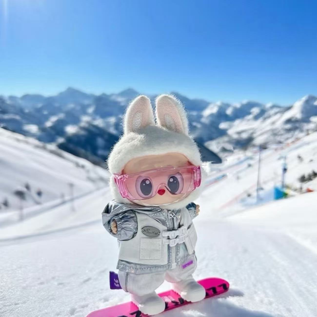 Handmade Snowboard Doll Outfit - Stylish Winter Sports Gear (6 Color Options)